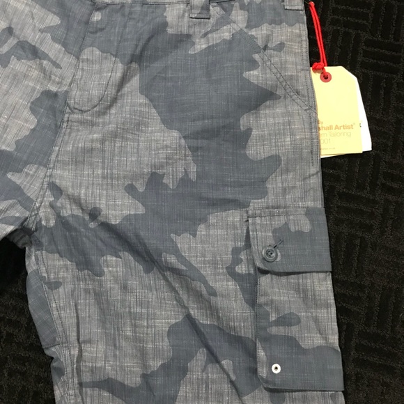 MARSHALL ARTIST CAMOUFLAGE CARGO SHORTS - Picture 4 of 6